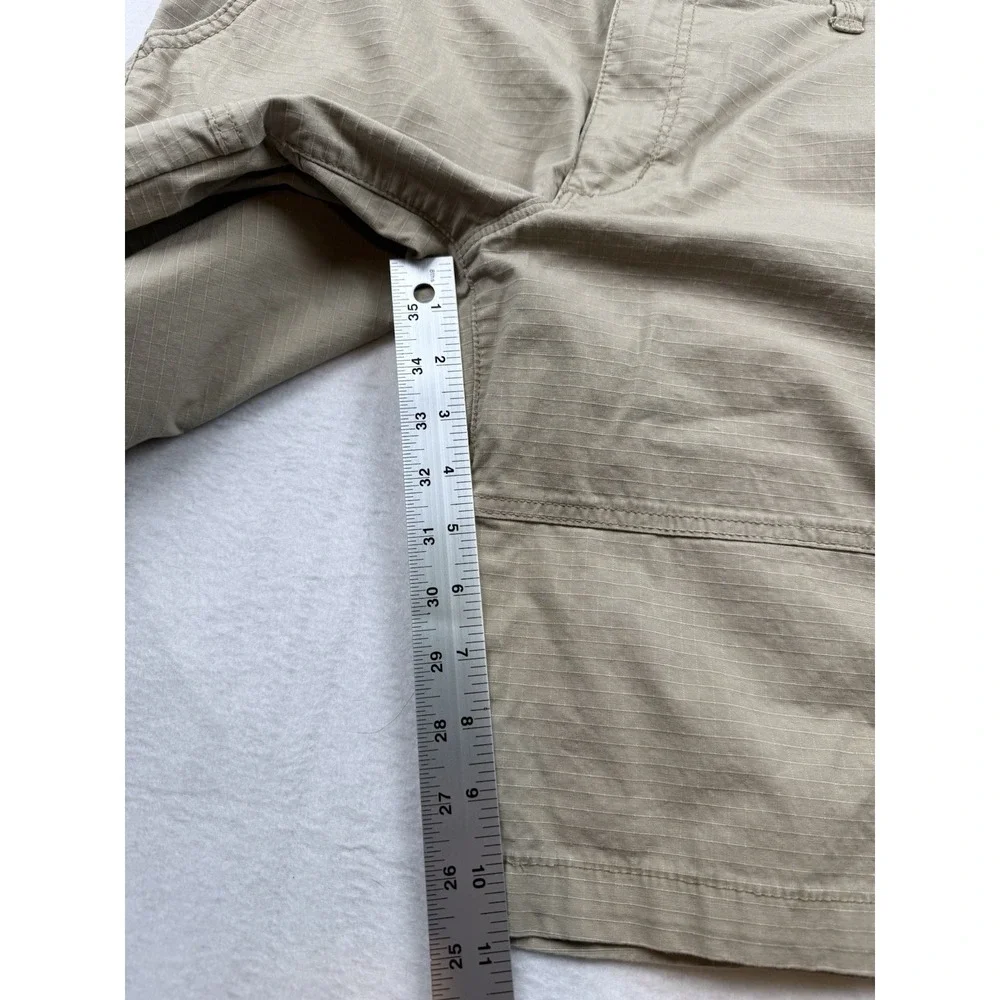 Lee Extreme Motion Cargo Shorts Mens 34 Beige Ripstop Stretch